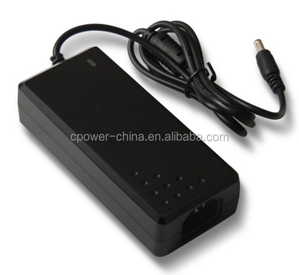 Zwart 19v 3.42a Constant Spanning DC Power Jack Plug Adapter voor C-Power 100-240v