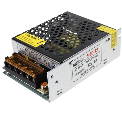 Overspanningsbescherming 110V/AC 220V DC 12V 5A Schakelend 60W LED-stroomstroomstroomregelaar voor LED-strook