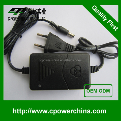 Technische 12V 2A 24W gelijkstroomstroomadapter voor Bunker Hill beveiligingscamera Gemakkelijke installatie