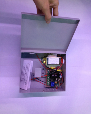 Toegangscontrole Batterij back-up 12V 5A 5V stroomvoorziening voor ononderbroken prestaties