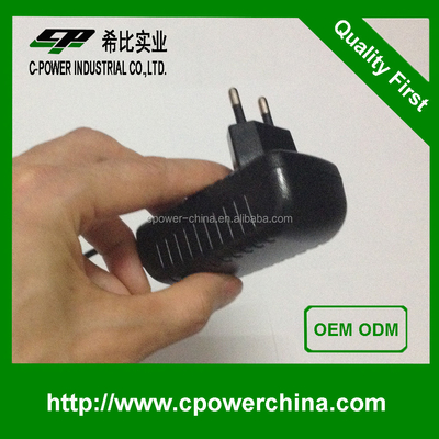 Gelijkstroomvoorziening 5V 12V 24V Uitgangstype Zwart 500mA 1A 2A Adapter voor elektronische apparaten
