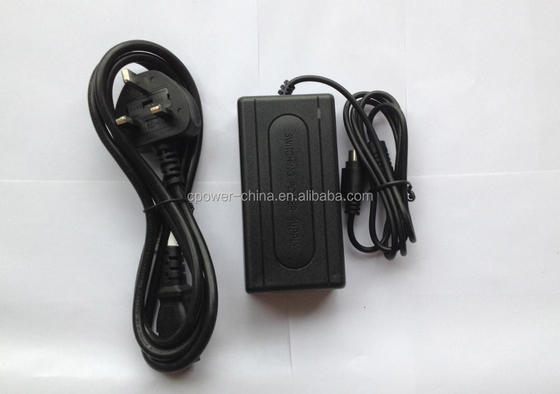CE-goedgekeurde C-Power 72w 12v 6a Desktop 12v 5.5A 19v 3.42a 15v 4a 65w AC Power Adapter