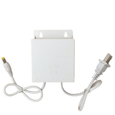 12V gelijkstroomstroomadapter Uitgangsstroom 2000mA CE-certificaat Wit voor buitenactiviteiten
