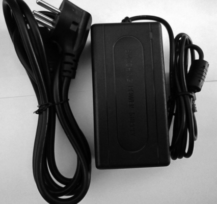 12v 5a DC Schakel AC DC Power Adapter Gratis verzending 1000pcs Single Output Type