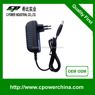 Plug-in AC/DC-adapteroplader met CE-certificering en 3,2-5,4-V DC-uitgangsvariaties