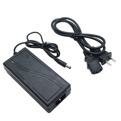12V 5A 60W 100-240V Input AC DC Desktop stroomvoorziening voor CCTV Camera LED Electronics