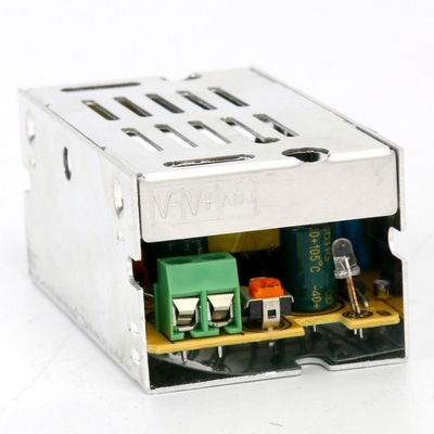 12V 1A 12W stroomvoorziening voor CCTV LED-uitgangsfrequentie 50/60Hz Electronics LED CCEV
