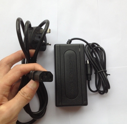 Desktop Power Charger Adapter voor IBM THINKPAD 100v-240v wisselstroom Input 4.5A Output Current