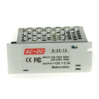 C-Power LCD TFT monitor stroomtoevoer met 12V 2A uitgangsspanning en LED-verlichting