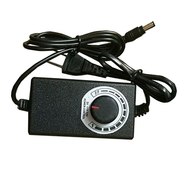 Plug In 3-12V 24W DC verstelbare stroomadapter staploze spanningsregelaar 2A 5.5*2.1