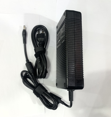 Desktop Type 240W 12V 20A AC DC-voedingsadapter voor CCTV/LED/ECT energiebesparing