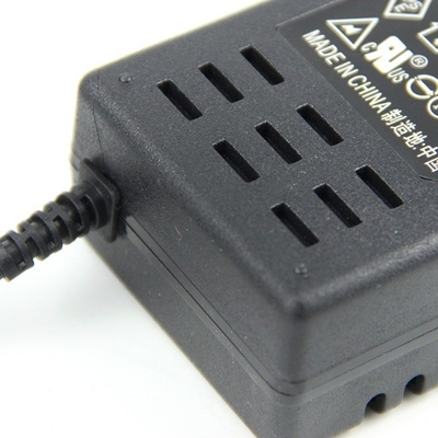 Balck C-Power 150w AC-DC-voedingsadapter met 5 mm DC-uitgangs aansluiting voor LED EU-plug