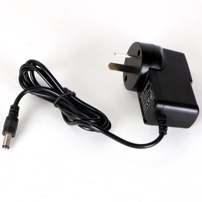 C-Power Constant Voltage AC100-240V DC 12V 0.5A Power Adapter voor modem CE geaccrediteerd