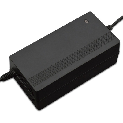 AC 100-240V Input C-Power 240W loodzuurbatterijoplader 5S 72.5V met snelle opladen