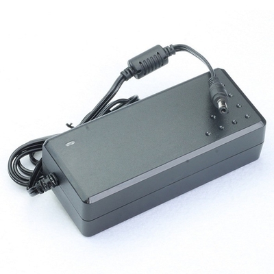 Constante spanning 90W Zwarte Desktop Type Power Adapter voor C-Power AC100-240V 9V DC 10A