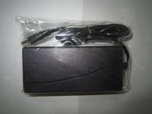LED-verlichting stroomtoevoer Adapter 12V 5A 60W met 3-pins Plug en Input Spanning 220V