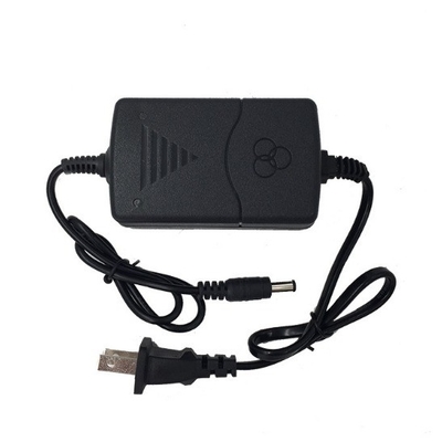 18W AC DC Power Adapter met 12V 1.5A Output en 5.5*2.1/2.5 DC Connector '