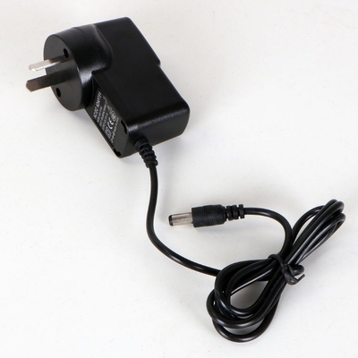 AC 100-240v Input 9v 700ma 9v 1a C-Power Power Adapter voor DC-Uitvoerprestaties