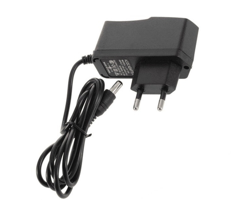 5V 1A C-Power Power Adapter met AC 100-240V Input en 5.5*2.1/5.5*2.5 DC Connector