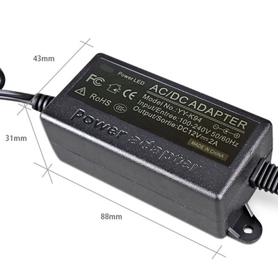 Zwarte C-Power AC100-240V DC 12V 2A Wandgebouwde stekkerstroomadapter 12Volt voor EU AU UK US