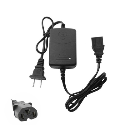 12V 1A motorfiets-accu-oplader met een ingangsspanning en stroom van 100-240V/0,6A