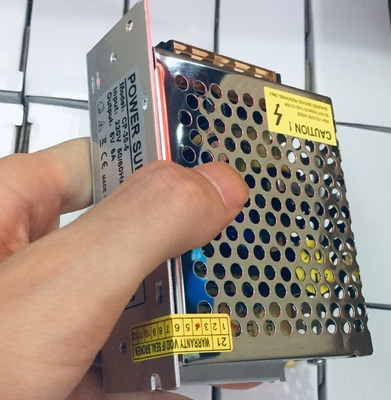 30W 5V 2A 3A 4A 5A 110V 220V DC 9V 15V 18V 24V Zilveren voedingsbron voor uw behoeften